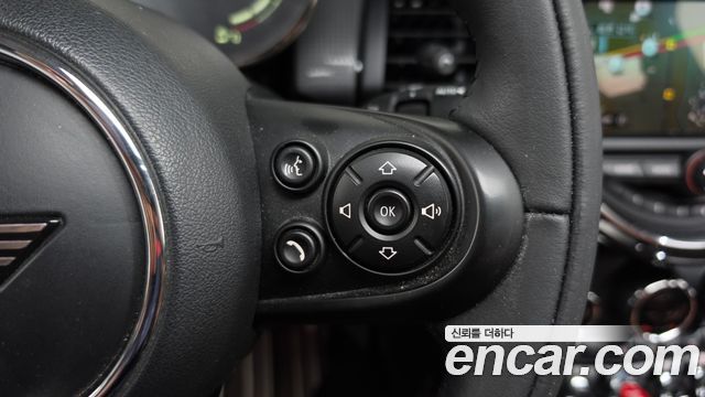 Mini Cooper 2021 — photo 23