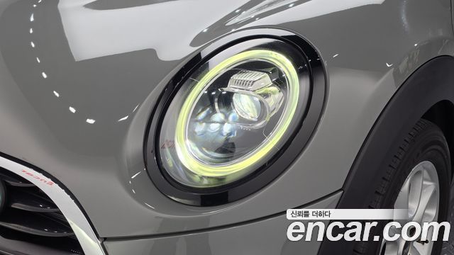 Mini Cooper 2021 — photo 8