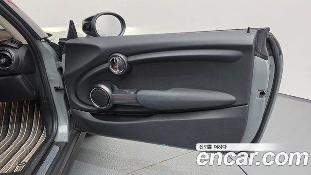 Mini Cooper 2021 — photo 15