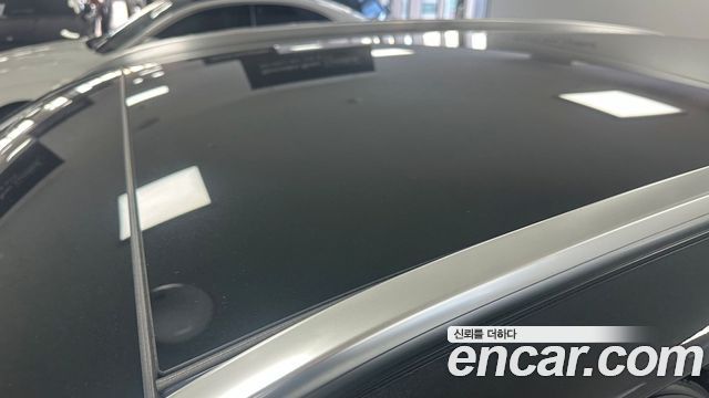 Mercedes-Benz GLC-Class 2025 — photo 12