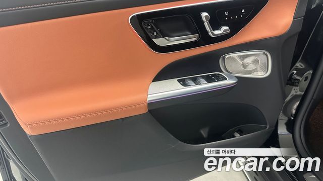 Mercedes-Benz GLC-Class 2025 — photo 14