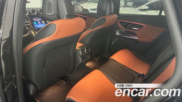Mercedes-Benz GLC-Class 2025 — photo 15