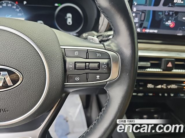 Kia K5 2021 — photo 16