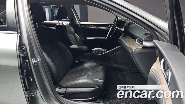 Kia K5 2022 — photo 18