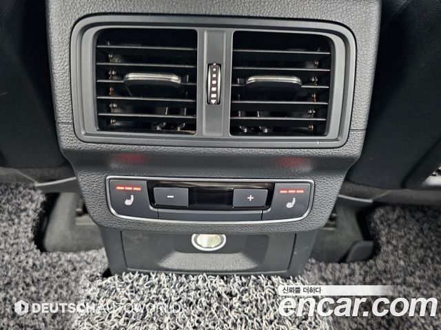 Audi Q5 2020 — photo 16