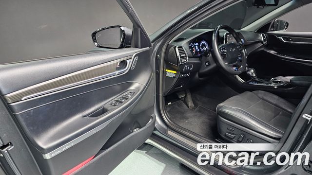 Hyundai Grandeur 2018 — photo 16