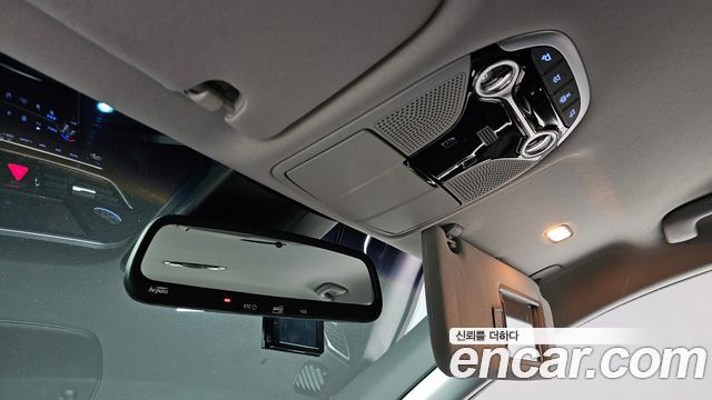 Hyundai Grandeur 2018 — photo 29