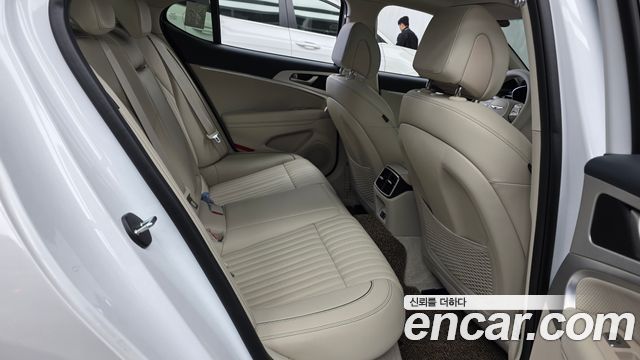 Genesis G70 2024 — photo 17