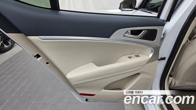 Genesis G70 2024 — photo 15