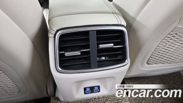 Genesis G70 2024 — photo 32