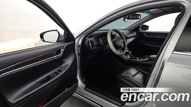 Hyundai Grandeur 2018 — photo 10