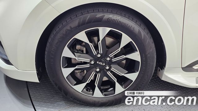 Kia Canival 2021 — photo 5
