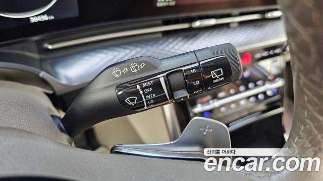 Kia Canival 2021 — photo 25