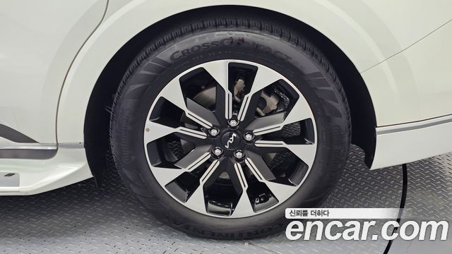 Kia Canival 2021 — photo 7