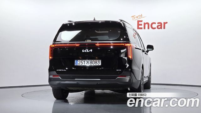 Kia Canival 2025 — photo 4