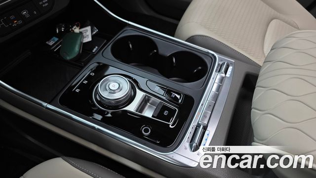 Kia Canival 2025 — photo 12