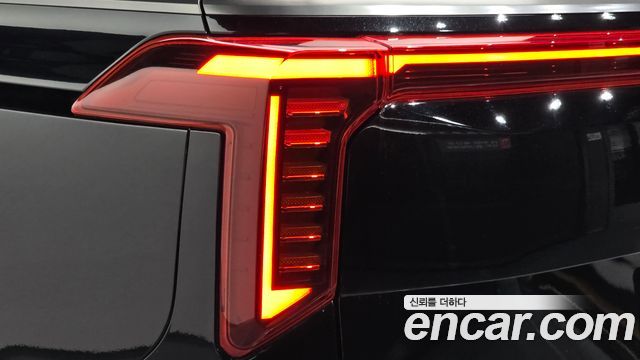 Kia Canival 2025 — photo 9