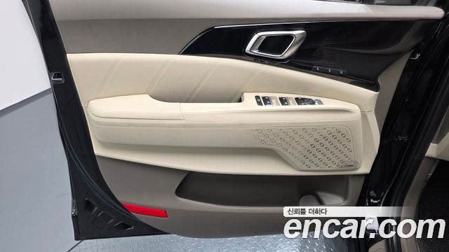 Kia Canival 2025 — photo 15