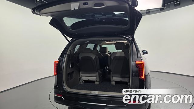 Kia Canival 2025 — photo 38