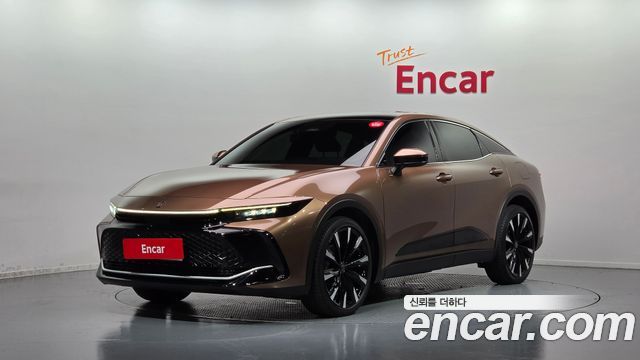 Toyota Crown 2023 — photo 1