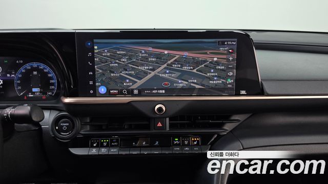 Toyota Crown 2023 — photo 18