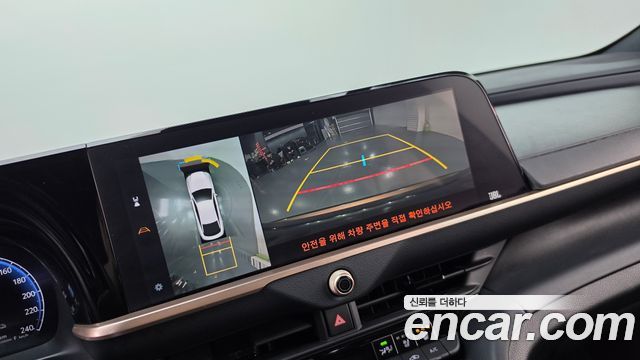 Toyota Crown 2023 — photo 20