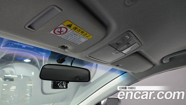 Hyundai AVANTE 2013 — photo 22