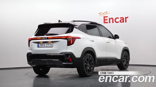 Kia Seltos 2025 — photo 2