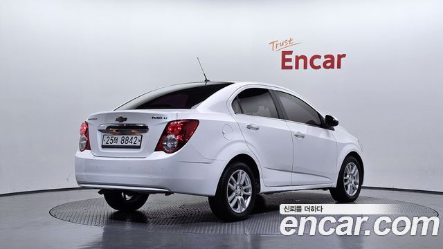 Chevrolet Korea Aveo 2013 — photo 2