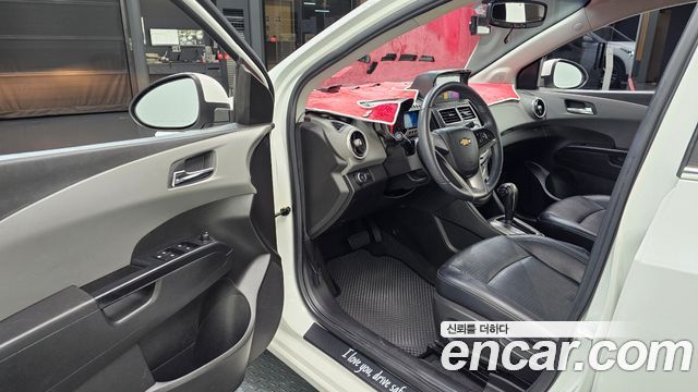 Chevrolet Korea Aveo 2013 — photo 13