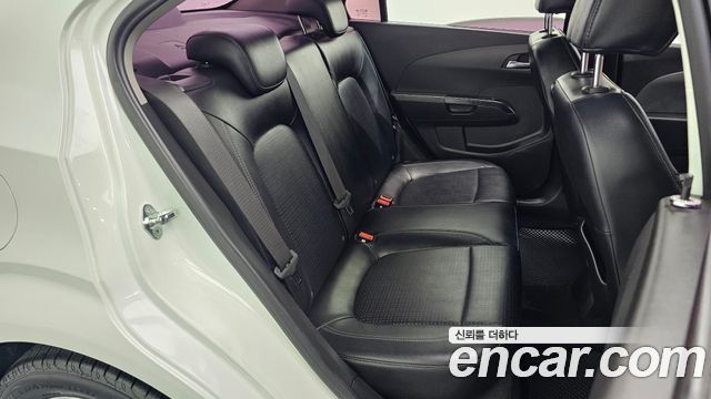 Chevrolet Korea Aveo 2013 — photo 17