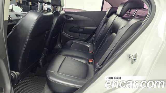 Chevrolet Korea Aveo 2013 — photo 18