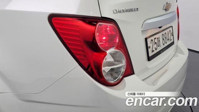 Chevrolet Korea Aveo 2013 — photo 9