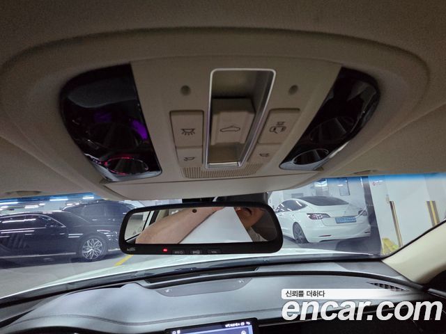 Kia K7 2017 — photo 13