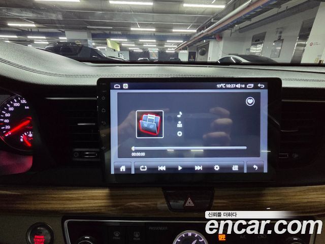 Kia K7 2017 — photo 14