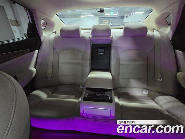 Kia K7 2017 — photo 19