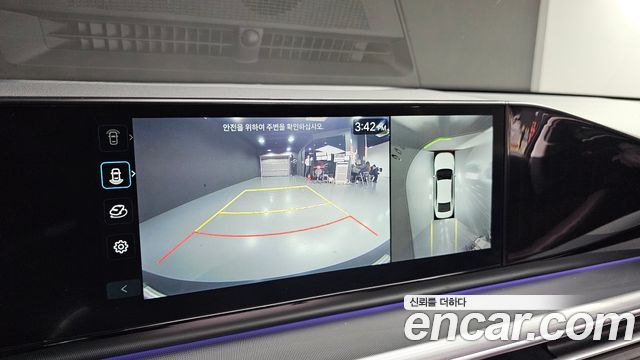 Hyundai Grandeur 2023 — photo 14