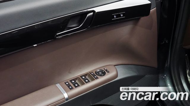 Hyundai Grandeur 2023 — photo 16
