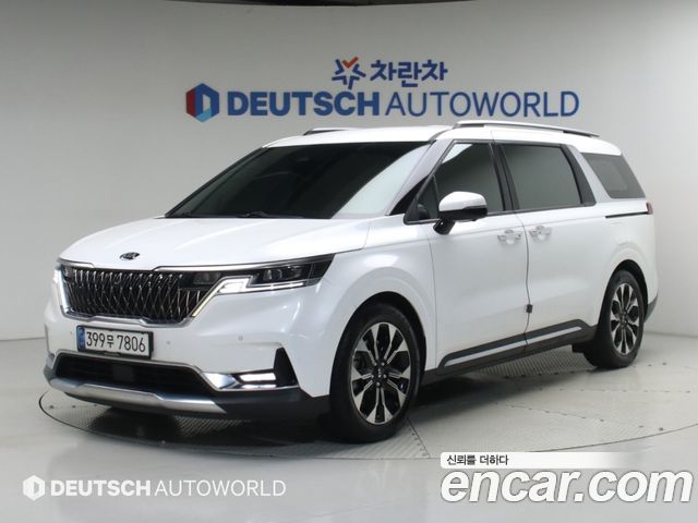 Kia Canival 2021 — photo 1