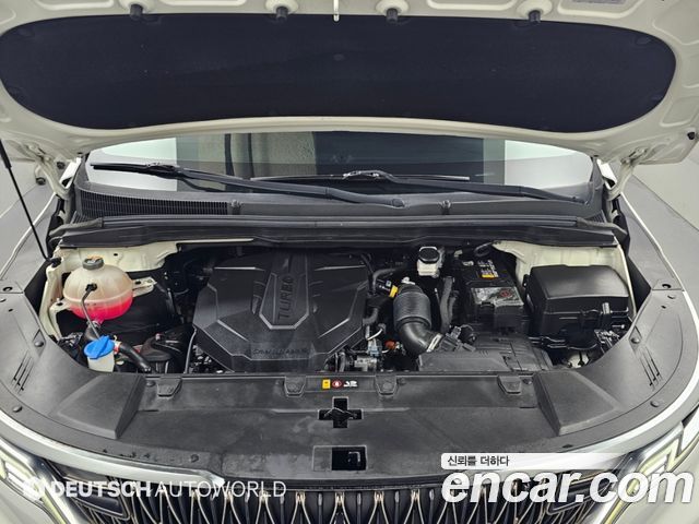 Kia Canival 2021 — photo 6