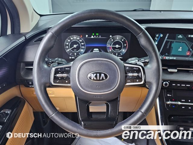 Kia Canival 2021 — photo 13