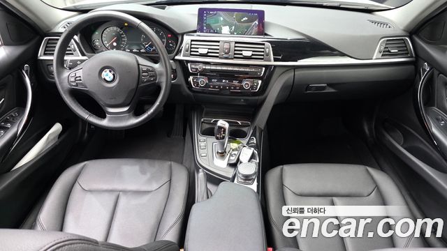 BMW 3-Series 2018 — photo 7