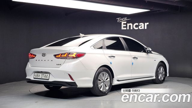 Hyundai Sonata 2019 — photo 2