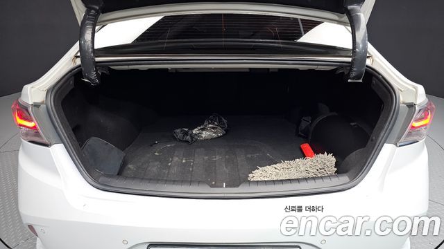 Hyundai Sonata 2019 — photo 20