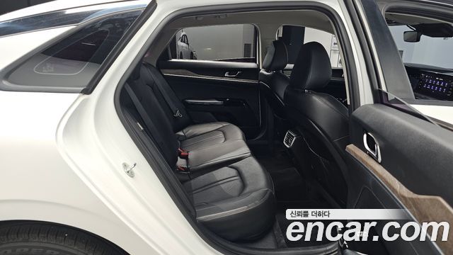 Kia K5 2020 — photo 17