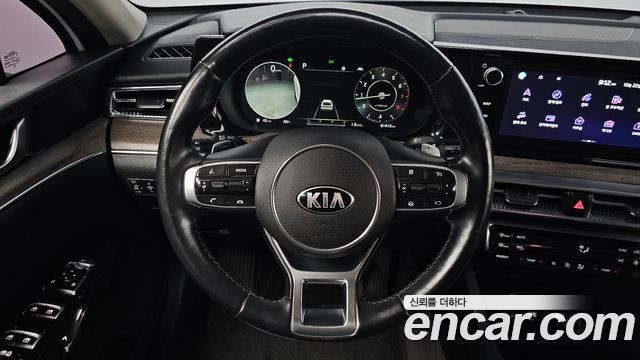 Kia K5 2020 — photo 19