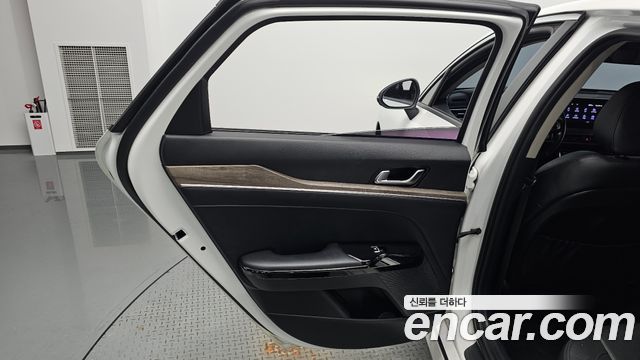 Kia K5 2020 — photo 15