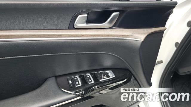 Kia K5 2020 — photo 30