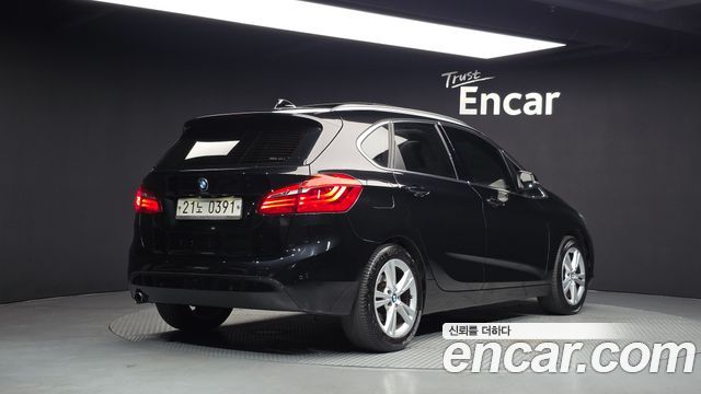 BMW 2-Series 2016 — photo 2