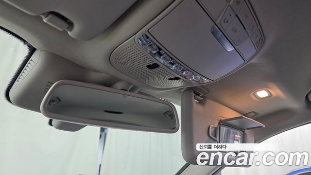 Mercedes-Benz GLC-Class 2019 — photo 17
